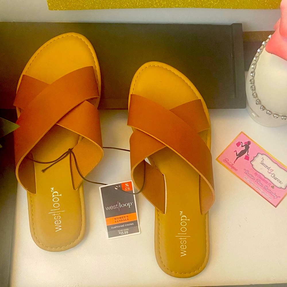 NEW !! Brown Sandals size S size M